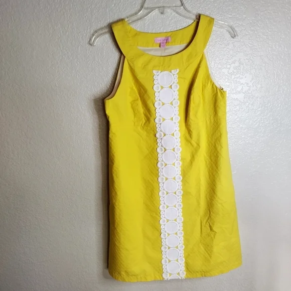 Lilly Pulitzer Jacqueline Lace Trim Shift Dress Yellow White Sz 6 Lilly Pulitzer Jacqueline Lace Trim Shift Dress Yellow White Sz 6